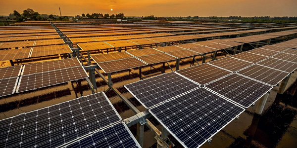 Commercial Solar Panel Cleaning